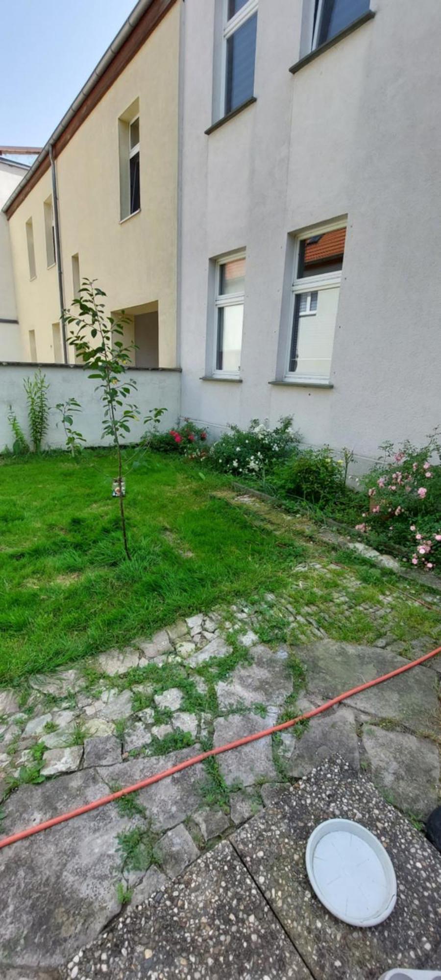 Ferienwohnung Am Bahnhof Bernburg Exterior photo